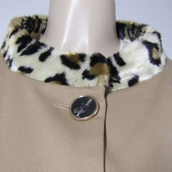 CHICOS Camel Tan LEOPARD Animal Print Faux fur Collar Retro Swing Jacket 1 M 8 - Picture 2 of 14
